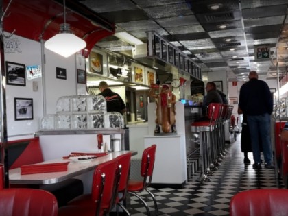 照片: Chrome - Original American Diner